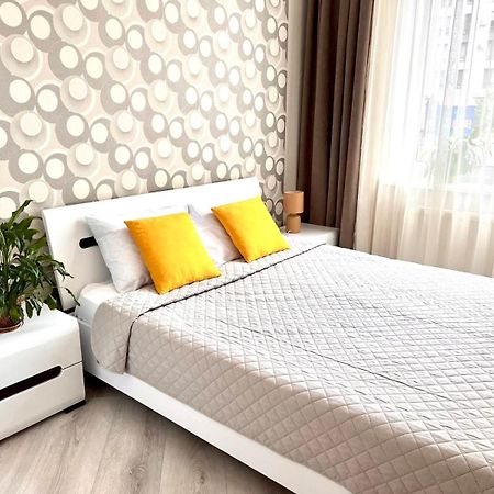 Appartement Семицвіт à Lviv Extérieur photo